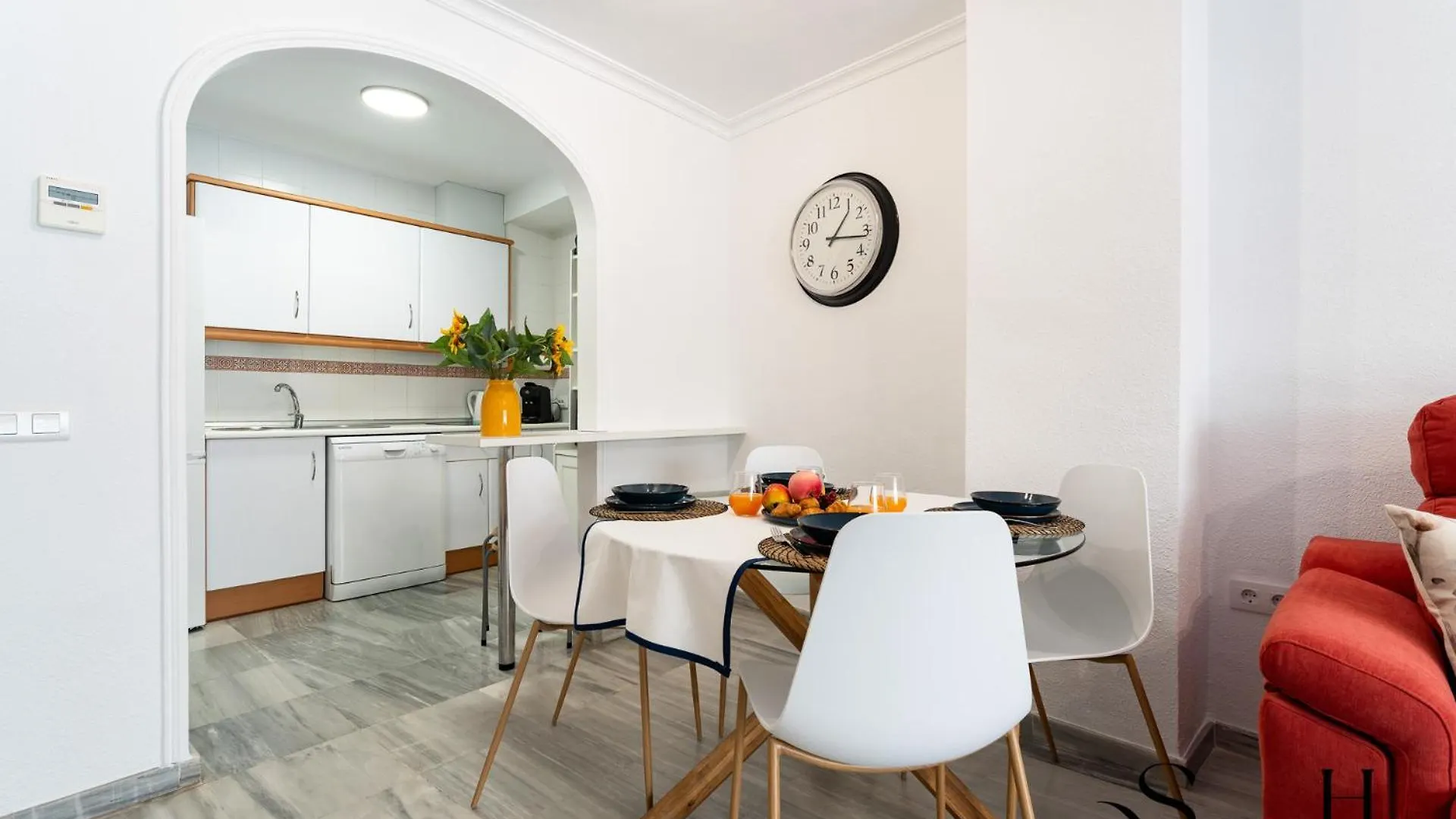 شقة 50 Meters From The Beach, 1 Bedroom With Parking توريمولينوس إسبانيا